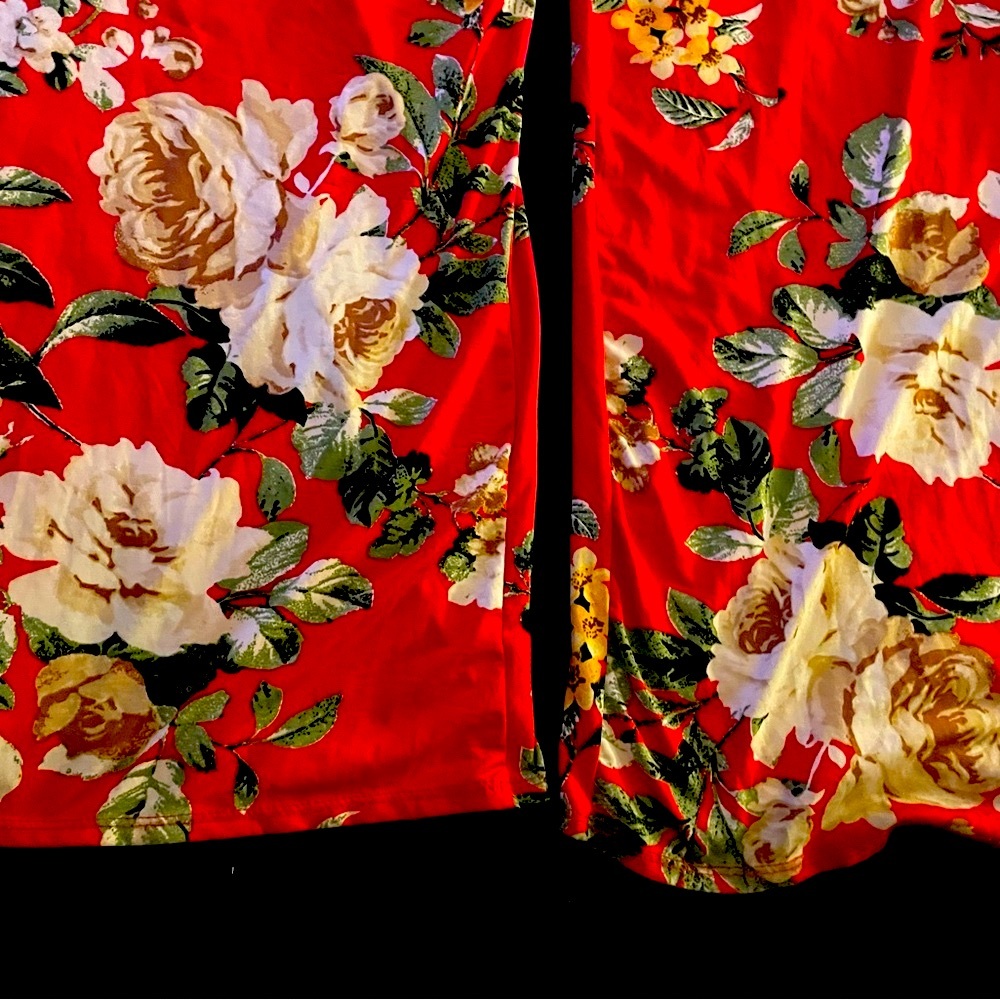 Elegant Floral Red Jumpsuit - Picture 6 of 13
